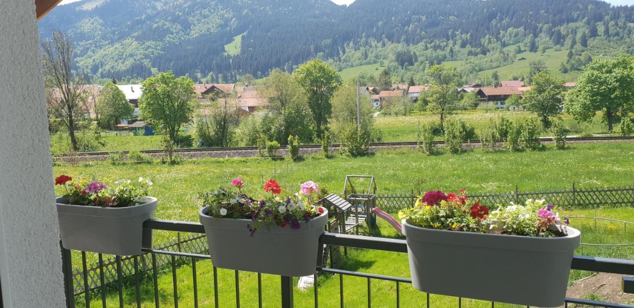 Oberland-Ferienwohnung Inkl Koenigscard Bis Zu 150 Attraktionen Inkl Unterammergau Bagian luar foto